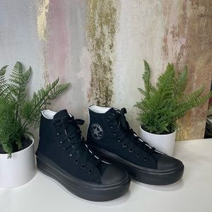 Converse Black Platform Sneakers size 7.5
